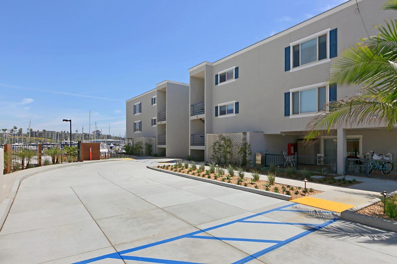 313B Steps From The Sand At Harbor Beach - Free Wifi Oceanside Extérieur photo