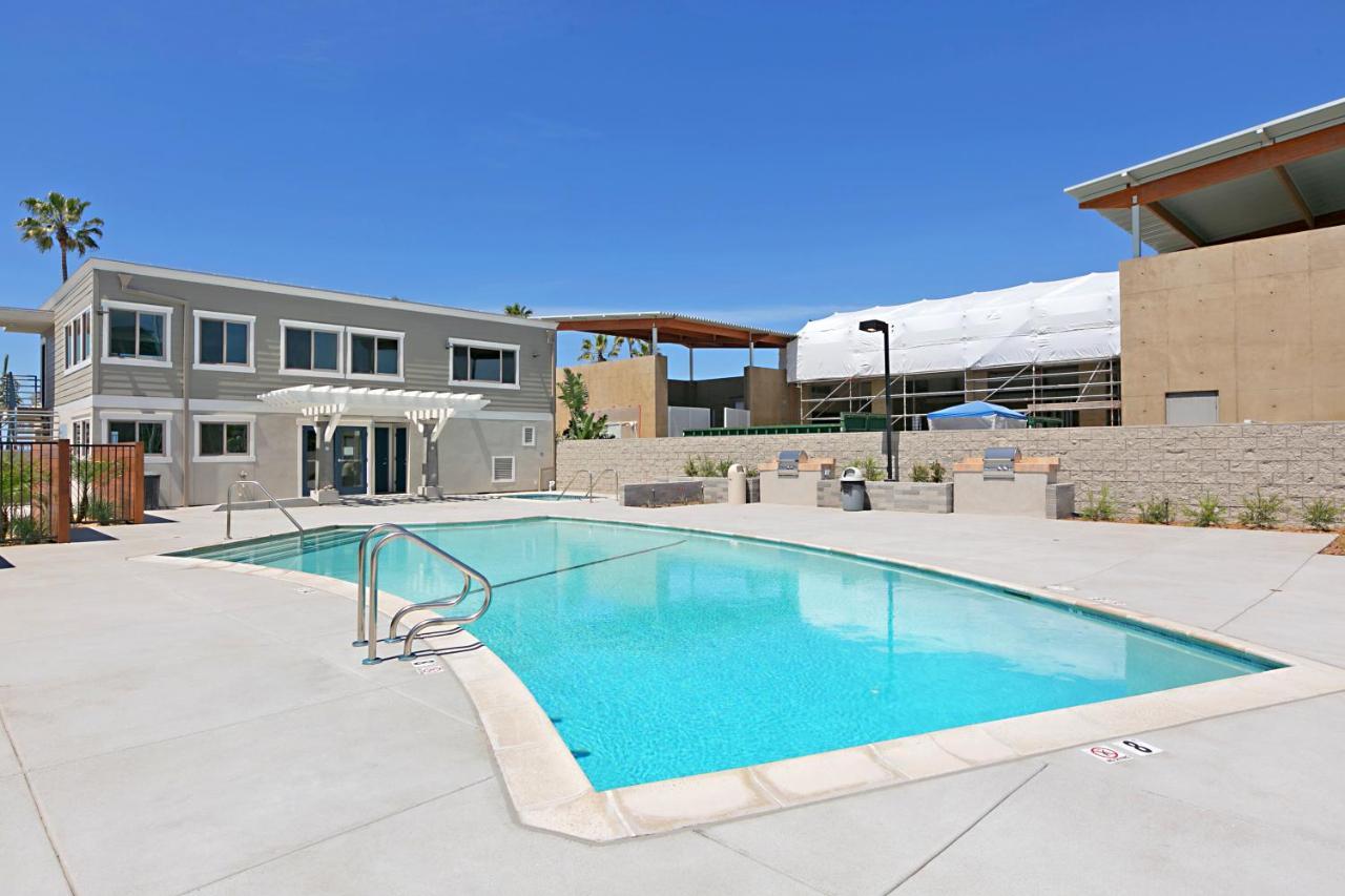 313B Steps From The Sand At Harbor Beach - Free Wifi Oceanside Extérieur photo