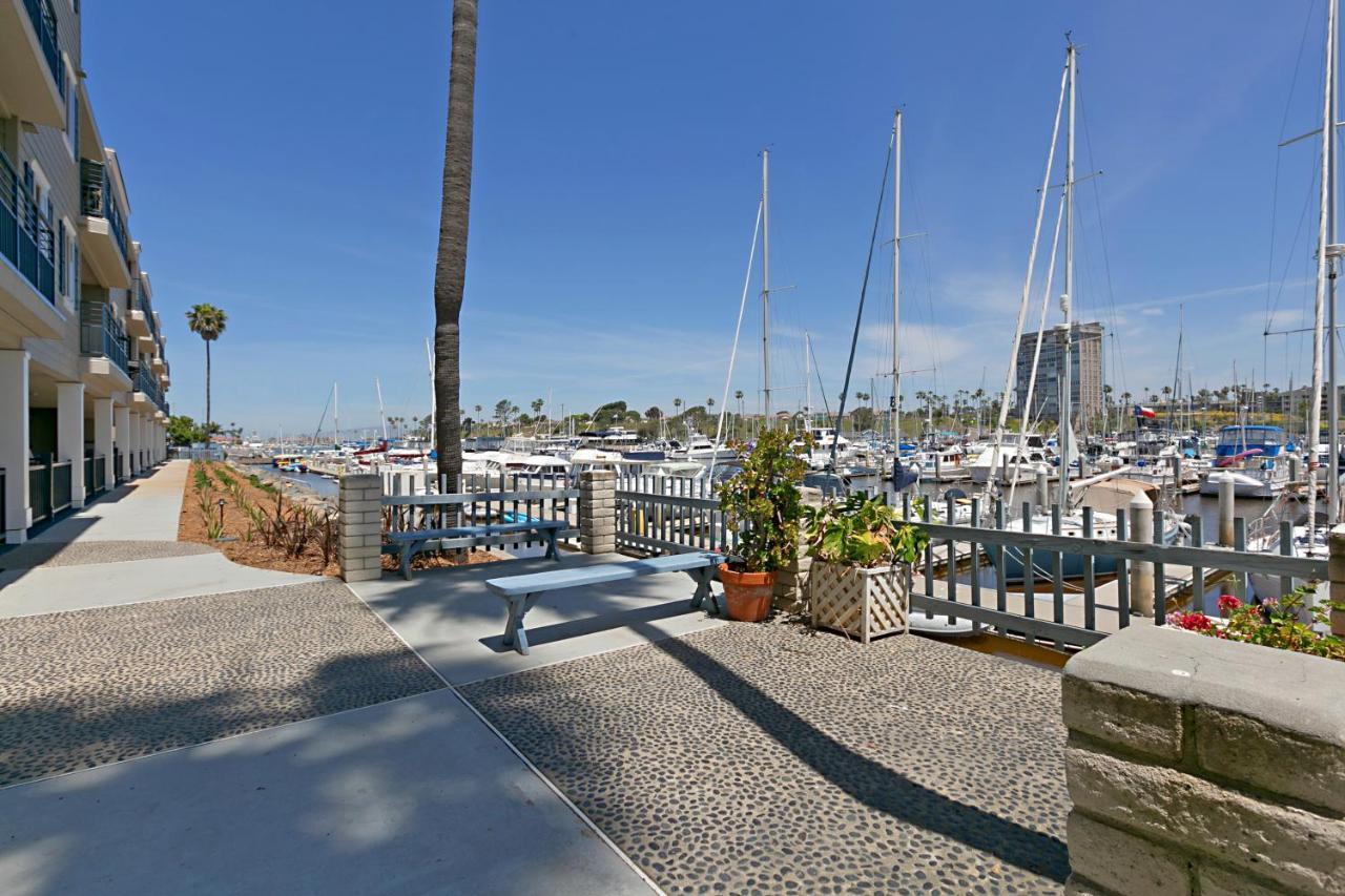 313B Steps From The Sand At Harbor Beach - Free Wifi Oceanside Extérieur photo